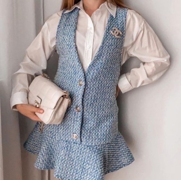 Zara RUFFLED TEXTURED PINAFORE DRESS - Picture 14 of 17